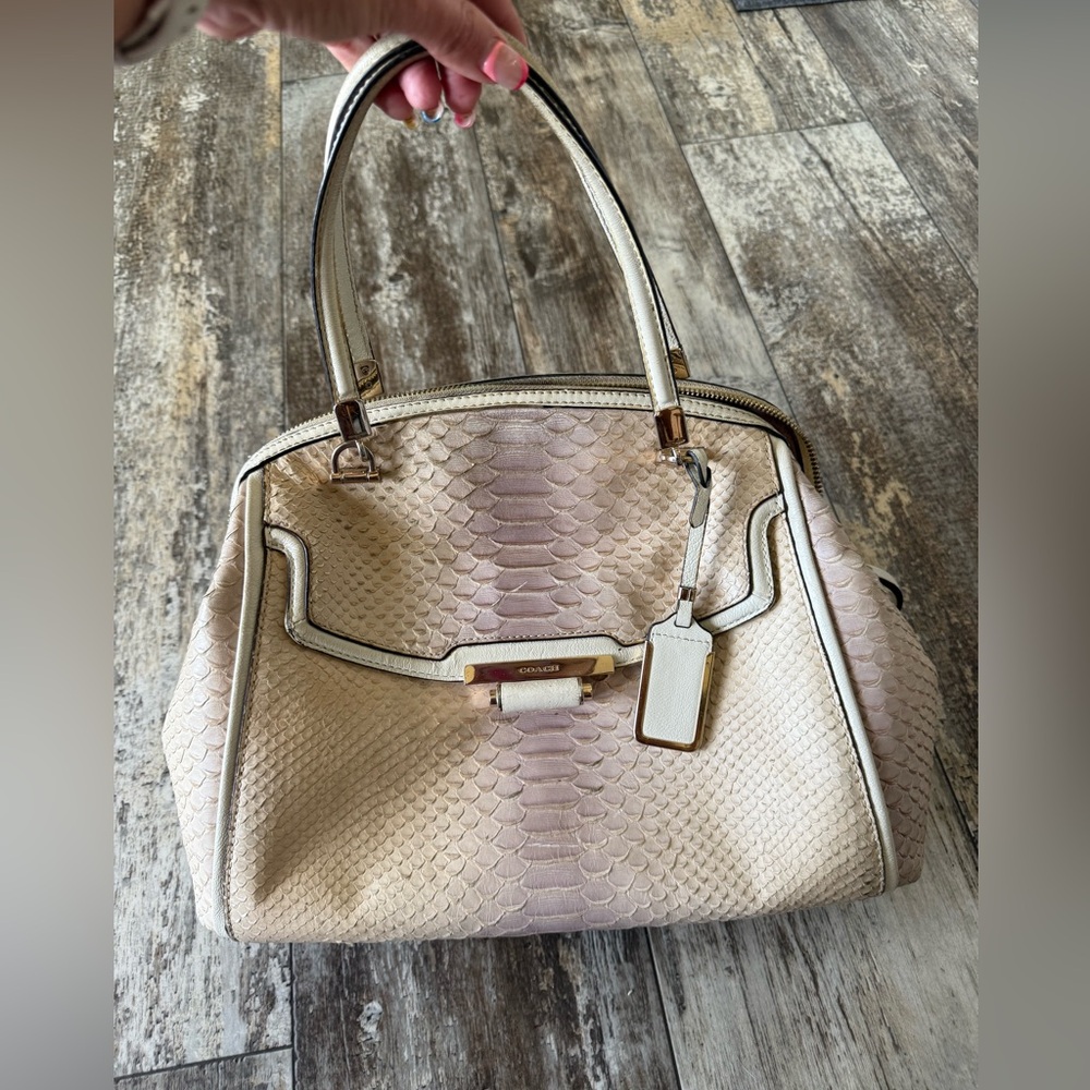 Vintage Coach Madison Pinnacle Python Embossed Do… - image 1